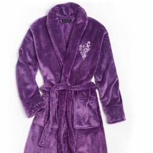 Younique plush robe